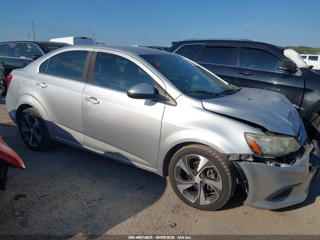 46074025 :رقم المزاد ، 1G1JF5SB5H4112773 vin ، 2017 Chevrolet Sonic Premier Auto مزاد بيع