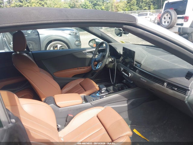 2024 Audi A5 Cabriolet Premium Plus 45 Tfsi S Line Quattro S Tronic მანქანა იყიდება აუქციონზე, vin: WAU4AGF53RN010240, აუქციონის ნომერი: 46074033