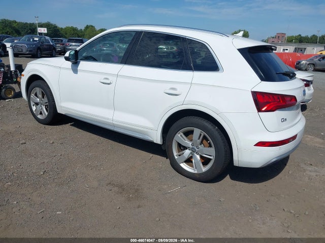 Продаж на аукціоні авто 2018 Audi Q5 2.0t Premium/2.0t Tech Premium, vin: WA1BNAFYXJ2206665, номер лоту: 46074047
