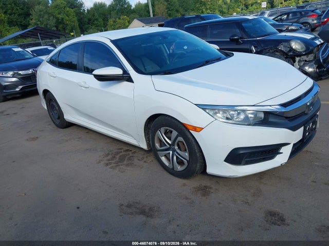 46074076 :رقم المزاد ، 19XFC2F51HE203868 vin ، 2017 Honda Civic Lx مزاد بيع