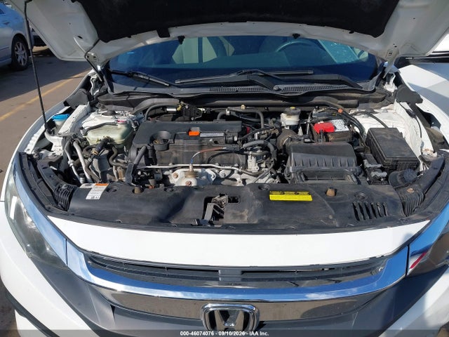 46074076 :رقم المزاد ، 19XFC2F51HE203868 vin ، 2017 Honda Civic Lx مزاد بيع