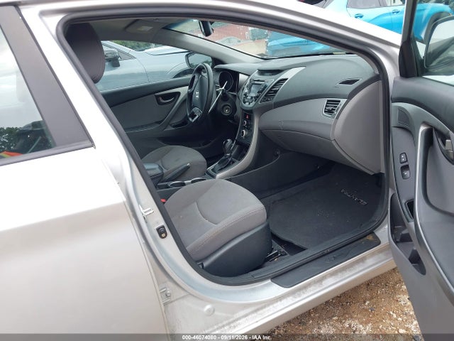 Продаж на аукціоні авто 2015 Hyundai Elantra Se, vin: KMHDH4AE4FU226342, номер лоту: 46074080