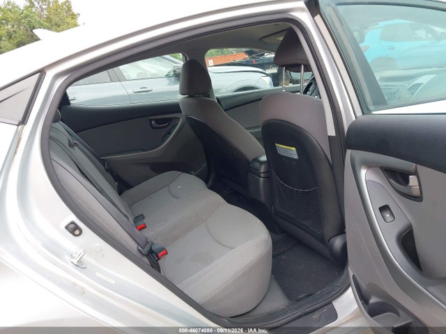 Продаж на аукціоні авто 2015 Hyundai Elantra Se, vin: KMHDH4AE4FU226342, номер лоту: 46074080