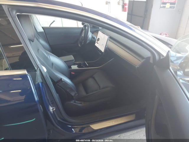 Tesla Model 3 Long Range/performance 2019 5YJ3E1EB1KF390092 Image 5