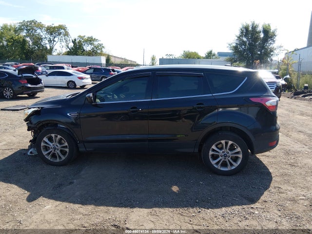 Ford ESCAPE SE 2017 1FMCU9GD2HUE61876 Image 15