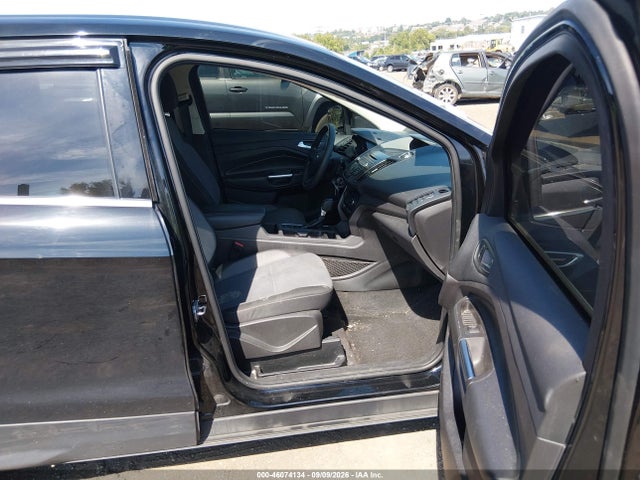 Ford ESCAPE SE 2017 1FMCU9GD2HUE61876 Image 5