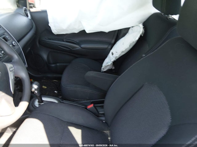 2017 Nissan Versa 1.6 Sv მანქანა იყიდება აუქციონზე, vin: 3N1CN7AP5HK437941, აუქციონის ნომერი: 46074163