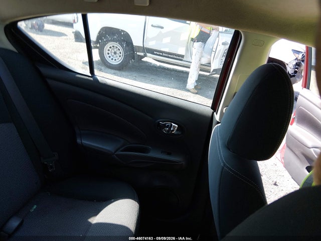 2017 Nissan Versa 1.6 Sv მანქანა იყიდება აუქციონზე, vin: 3N1CN7AP5HK437941, აუქციონის ნომერი: 46074163