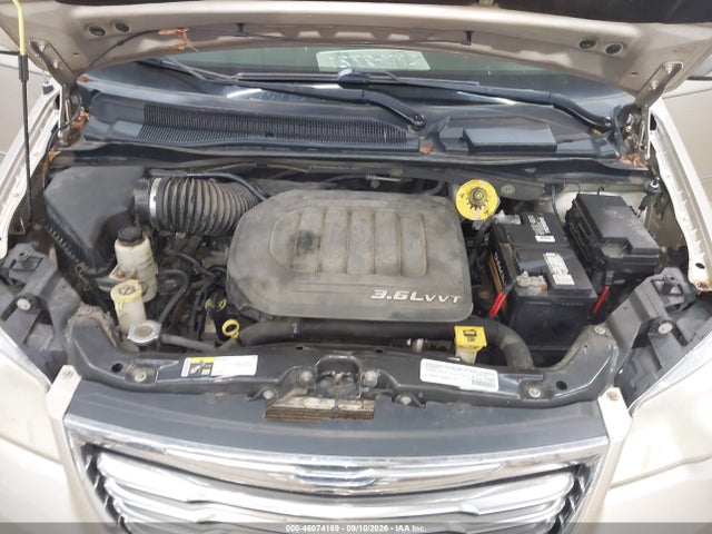 Продаж на аукціоні авто 2015 Chrysler Town & Country Touring-l, vin: 2C4RC1CG8FR506817, номер лоту: 46074169