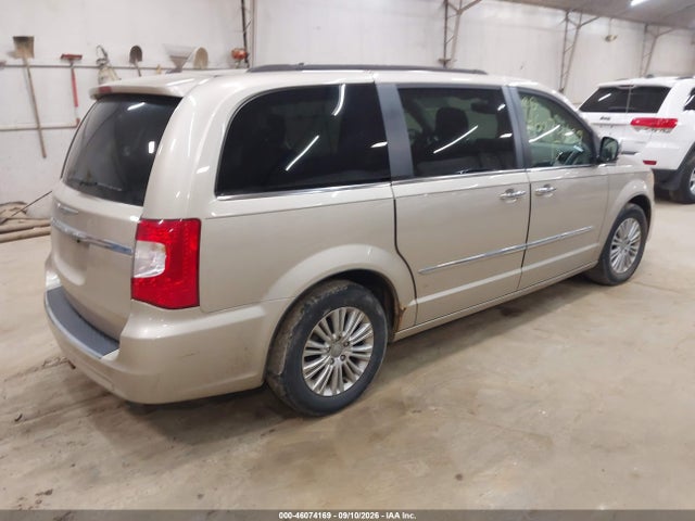 Продаж на аукціоні авто 2015 Chrysler Town & Country Touring-l, vin: 2C4RC1CG8FR506817, номер лоту: 46074169