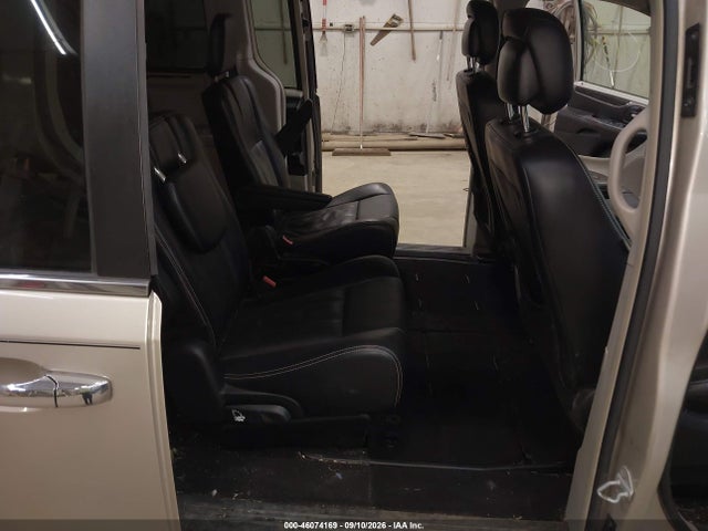 Продаж на аукціоні авто 2015 Chrysler Town & Country Touring-l, vin: 2C4RC1CG8FR506817, номер лоту: 46074169