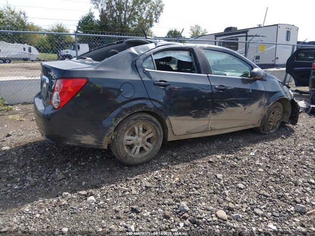 46074171 :رقم المزاد ، 1G1JC5SH8E4154668 vin ، 2014 Chevrolet Sonic Lt Auto مزاد بيع