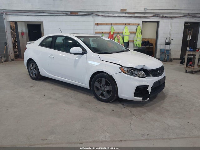 2011 Kia Forte Koup Ex მანქანა იყიდება აუქციონზე, vin: KNAFU6A24B5398964, აუქციონის ნომერი: 46074191