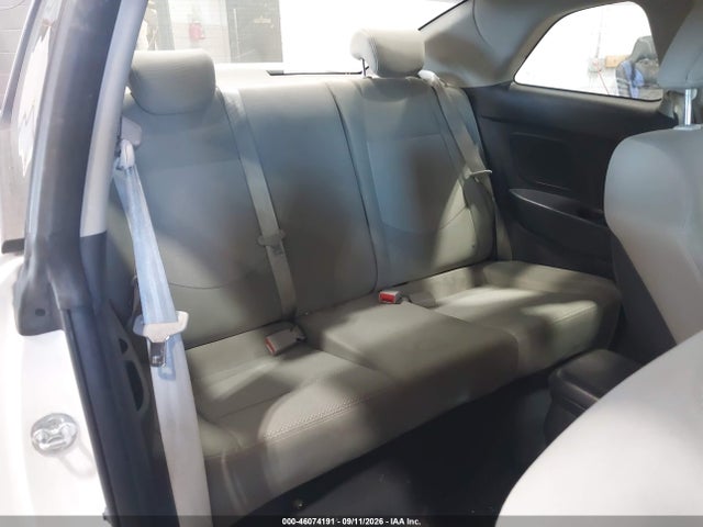 2011 Kia Forte Koup Ex მანქანა იყიდება აუქციონზე, vin: KNAFU6A24B5398964, აუქციონის ნომერი: 46074191
