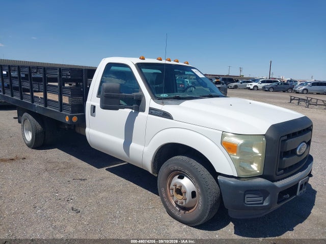 46074205 :رقم المزاد ، 1FDRF3G60BEA23524 vin ، 2011 Ford F-350 Chassis Xl مزاد بيع