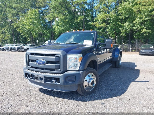 46074212 :رقم المزاد ، 1FT8W4DT3FEB33814 vin ، 2015 Ford F-450 Xl مزاد بيع