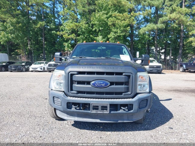 46074212 :رقم المزاد ، 1FT8W4DT3FEB33814 vin ، 2015 Ford F-450 Xl مزاد بيع