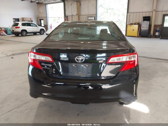 2014 Toyota Camry Se მანქანა იყიდება აუქციონზე, vin: 4T1BF1FK2EU353969, აუქციონის ნომერი: 46074220