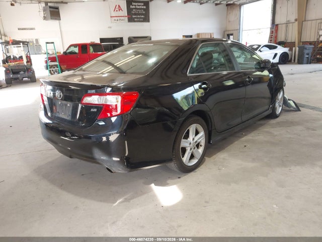 2014 Toyota Camry Se მანქანა იყიდება აუქციონზე, vin: 4T1BF1FK2EU353969, აუქციონის ნომერი: 46074220