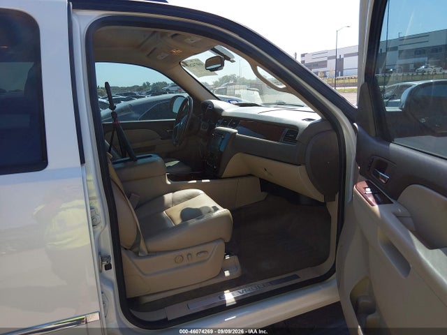 Продажа на аукционе авто 2013 Chevrolet Avalanche Ltz, vin: 3GNTKGE78DG245420, номер лота: 46074269