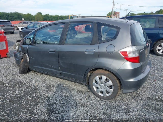 2013 Honda Fit მანქანა იყიდება აუქციონზე, vin: JHMGE8H35DC074398, აუქციონის ნომერი: 46074276