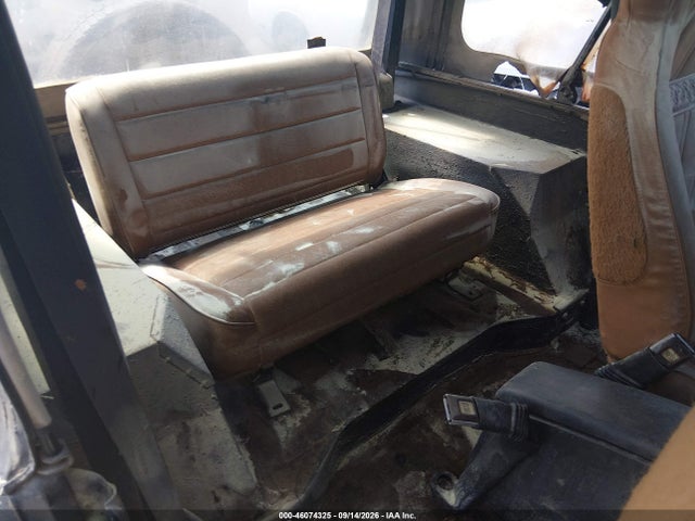 1992 Jeep Wrangler / Yj მანქანა იყიდება აუქციონზე, vin: 2J4FY29S1NJ560022, აუქციონის ნომერი: 46074325