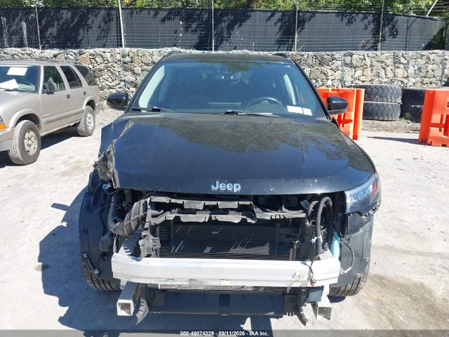 46074329 :رقم المزاد ، 3C4NJDCB2NT236568 vin ، 2022 Jeep Compass Limited 4x4 مزاد بيع
