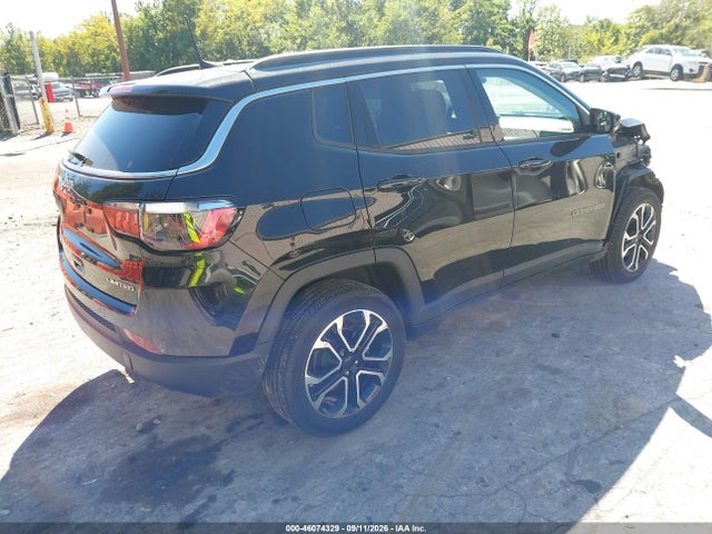 46074329 :رقم المزاد ، 3C4NJDCB2NT236568 vin ، 2022 Jeep Compass Limited 4x4 مزاد بيع
