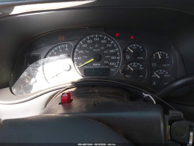 46074344 :رقم المزاد ، 1GCGK29U9YE394378 vin ، 2000 Chevrolet Silverado 2500 Ls مزاد بيع