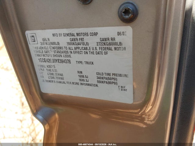 46074344 :رقم المزاد ، 1GCGK29U9YE394378 vin ، 2000 Chevrolet Silverado 2500 Ls مزاد بيع