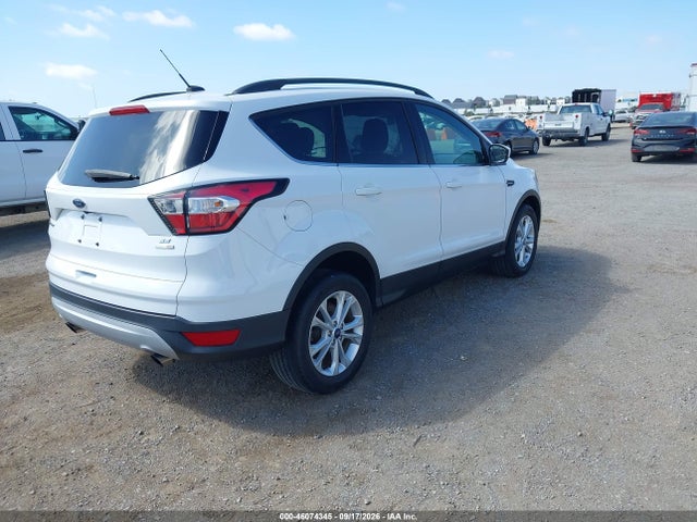 Продаж на аукціоні авто 2018 Ford Escape Se, vin: 1FMCU9GD3JUD08526, номер лоту: 46074345