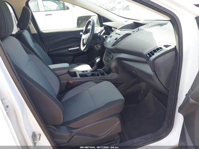 Продаж на аукціоні авто 2018 Ford Escape Se, vin: 1FMCU9GD3JUD08526, номер лоту: 46074345