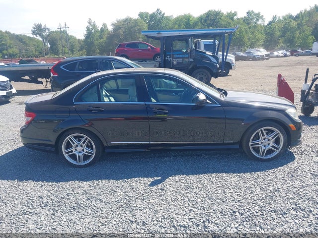 46074367 :رقم المزاد ، WDDGF56X98F063871 vin ، 2008 Mercedes-benz C 350 Sport مزاد بيع