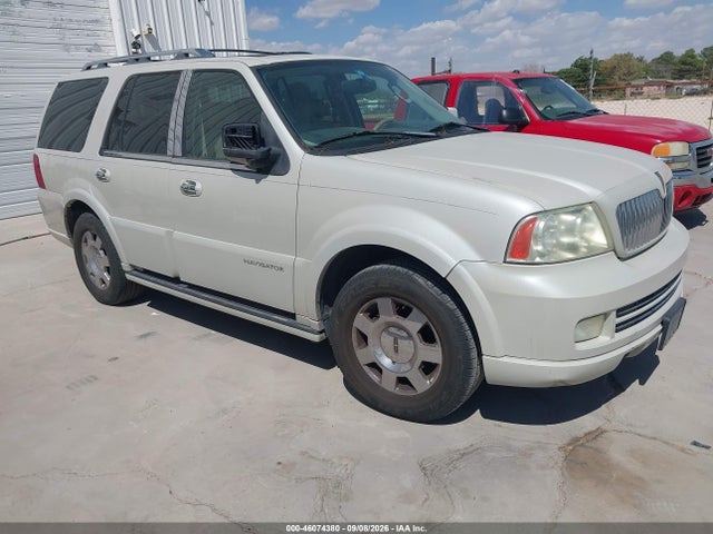 Продаж на аукціоні авто 2005 Lincoln Navigator, vin: 5LMFU27545LJ22869, номер лоту: 46074380