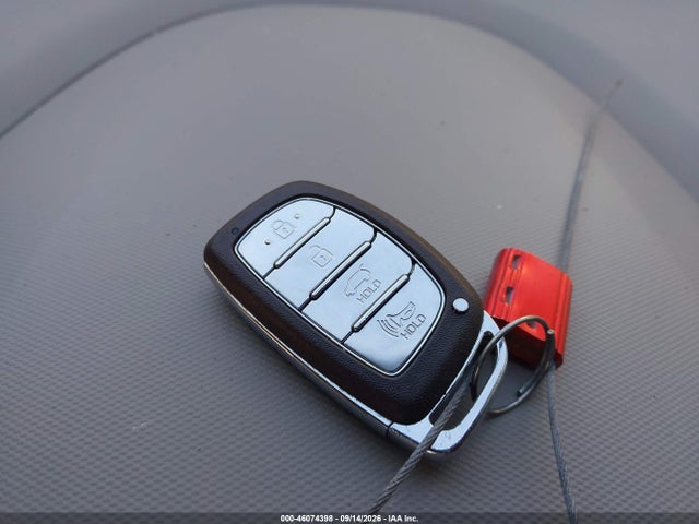 Продаж на аукціоні авто 2019 Hyundai Ioniq Hybrid Blue, vin: KMHC65LC4KU110717, номер лоту: 46074398