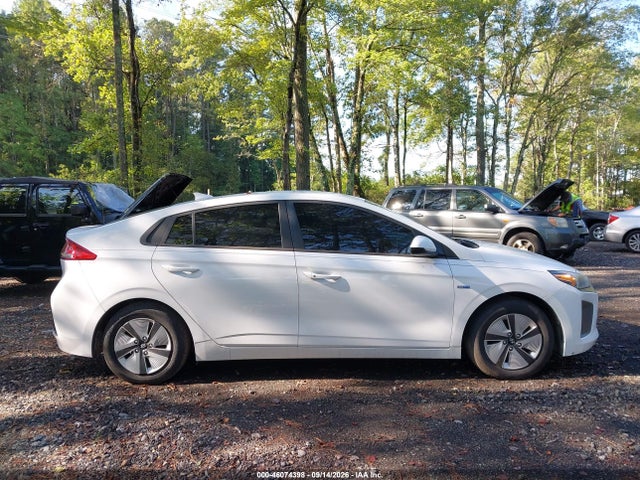 Продаж на аукціоні авто 2019 Hyundai Ioniq Hybrid Blue, vin: KMHC65LC4KU110717, номер лоту: 46074398