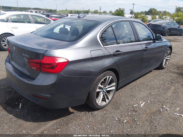 46074418 :رقم المزاد ، WBA8D9G59JNU68209 vin ، 2018 Bmw 330i Xdrive مزاد بيع