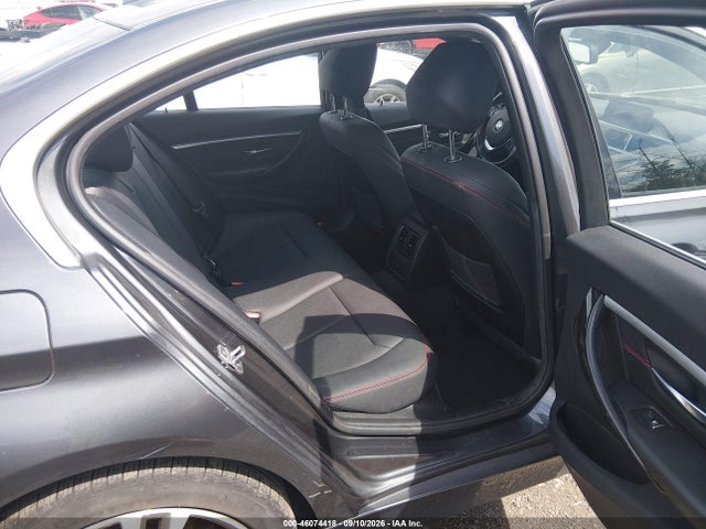 46074418 :رقم المزاد ، WBA8D9G59JNU68209 vin ، 2018 Bmw 330i Xdrive مزاد بيع