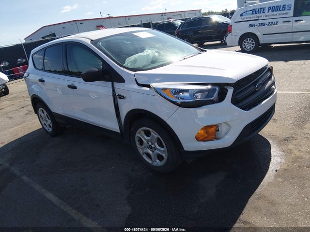 2017 Ford Escape S მანქანა იყიდება აუქციონზე, vin: 1FMCU0F79HUB26086, აუქციონის ნომერი: 46074424