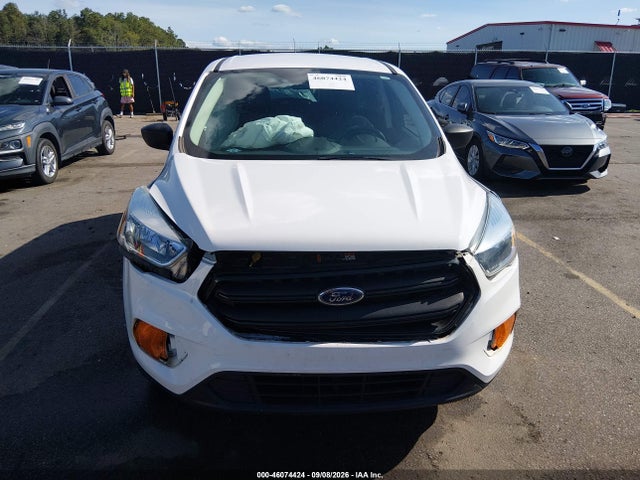 Продажа на аукционе авто 2017 Ford Escape S, vin: 1FMCU0F79HUB26086, номер лота: 46074424