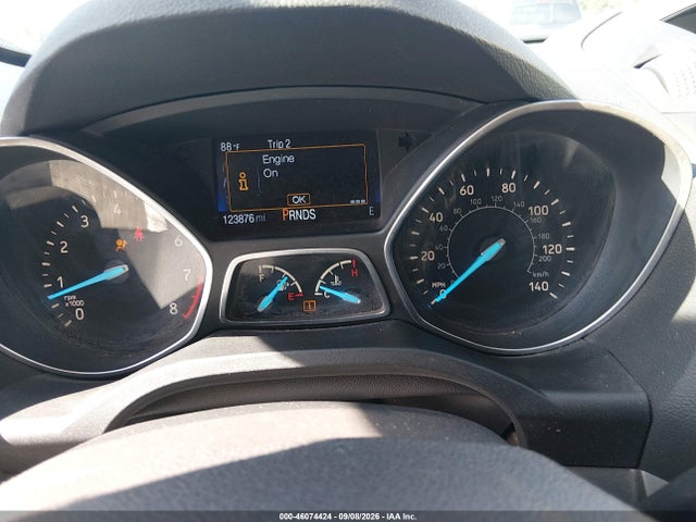 Продажа на аукционе авто 2017 Ford Escape S, vin: 1FMCU0F79HUB26086, номер лота: 46074424
