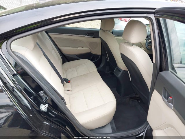 2017 Hyundai Elantra Se მანქანა იყიდება აუქციონზე, vin: 5NPD84LF2HH109222, აუქციონის ნომერი: 46074428