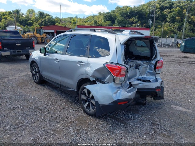 Продаж на аукціоні авто 2017 Subaru Forester 2.5i Premium, vin: JF2SJAGC0HH433442, номер лоту: 46074431