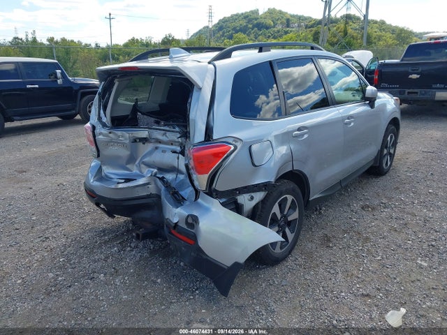 Продаж на аукціоні авто 2017 Subaru Forester 2.5i Premium, vin: JF2SJAGC0HH433442, номер лоту: 46074431