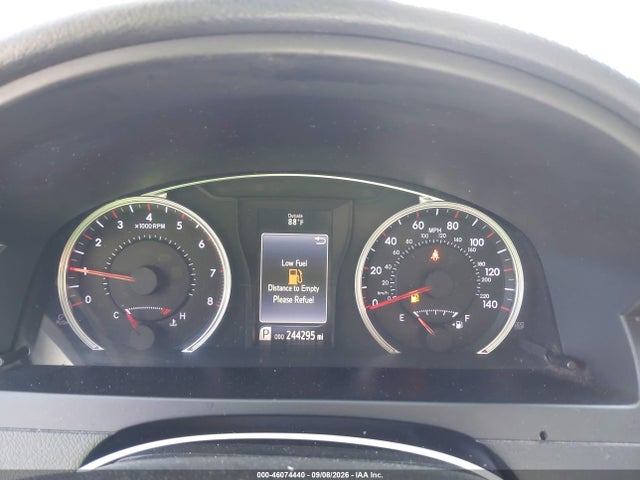 46074440 :رقم المزاد ، 4T1BF1FK5FU961213 vin ، 2015 Toyota Camry Se مزاد بيع