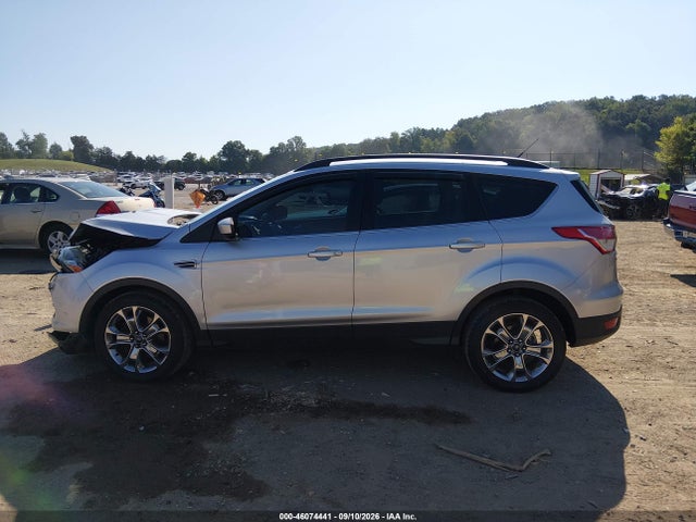 46074441 :رقم المزاد ، 1FMCU9G96GUB19647 vin ، 2016 Ford Escape Se مزاد بيع