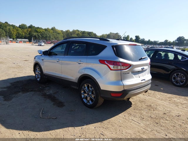 46074441 :رقم المزاد ، 1FMCU9G96GUB19647 vin ، 2016 Ford Escape Se مزاد بيع