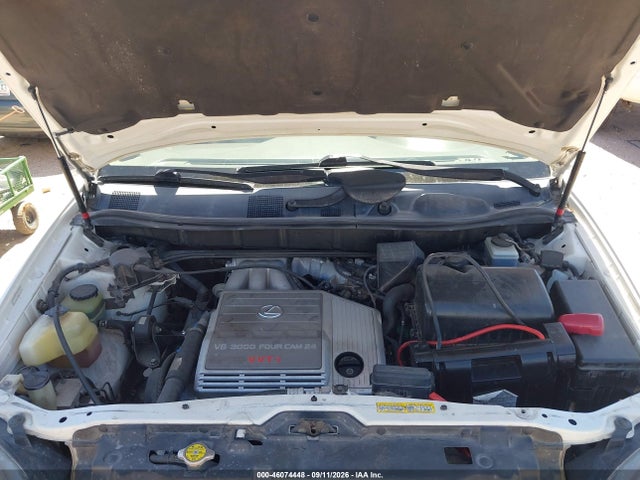 46074448 :رقم المزاد ، JT6HF10U2Y0146879 vin ، 2000 Lexus Rx 300 مزاد بيع