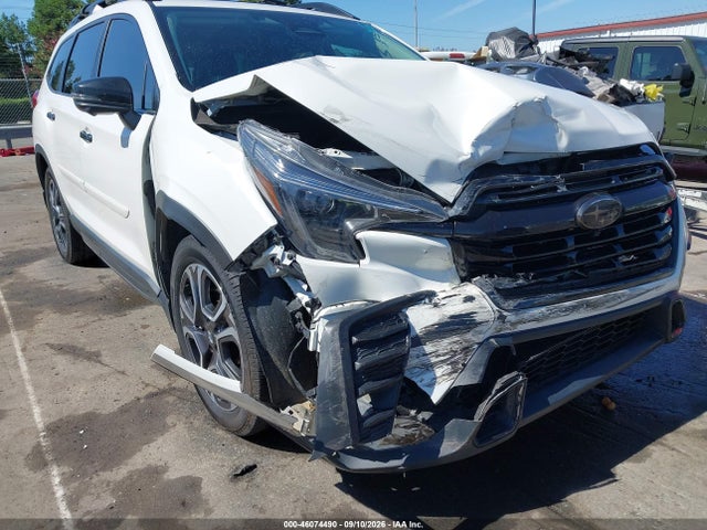 46074490 :رقم المزاد ، 4S4WMAWD1P3446449 vin ، 2023 Subaru Ascent Touring 7-passenger مزاد بيع