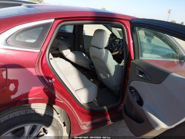 Продажа на аукционе авто 2017 Chevrolet Malibu 1lt, vin: 1G1ZE5STXHF180585, номер лота: 46074532